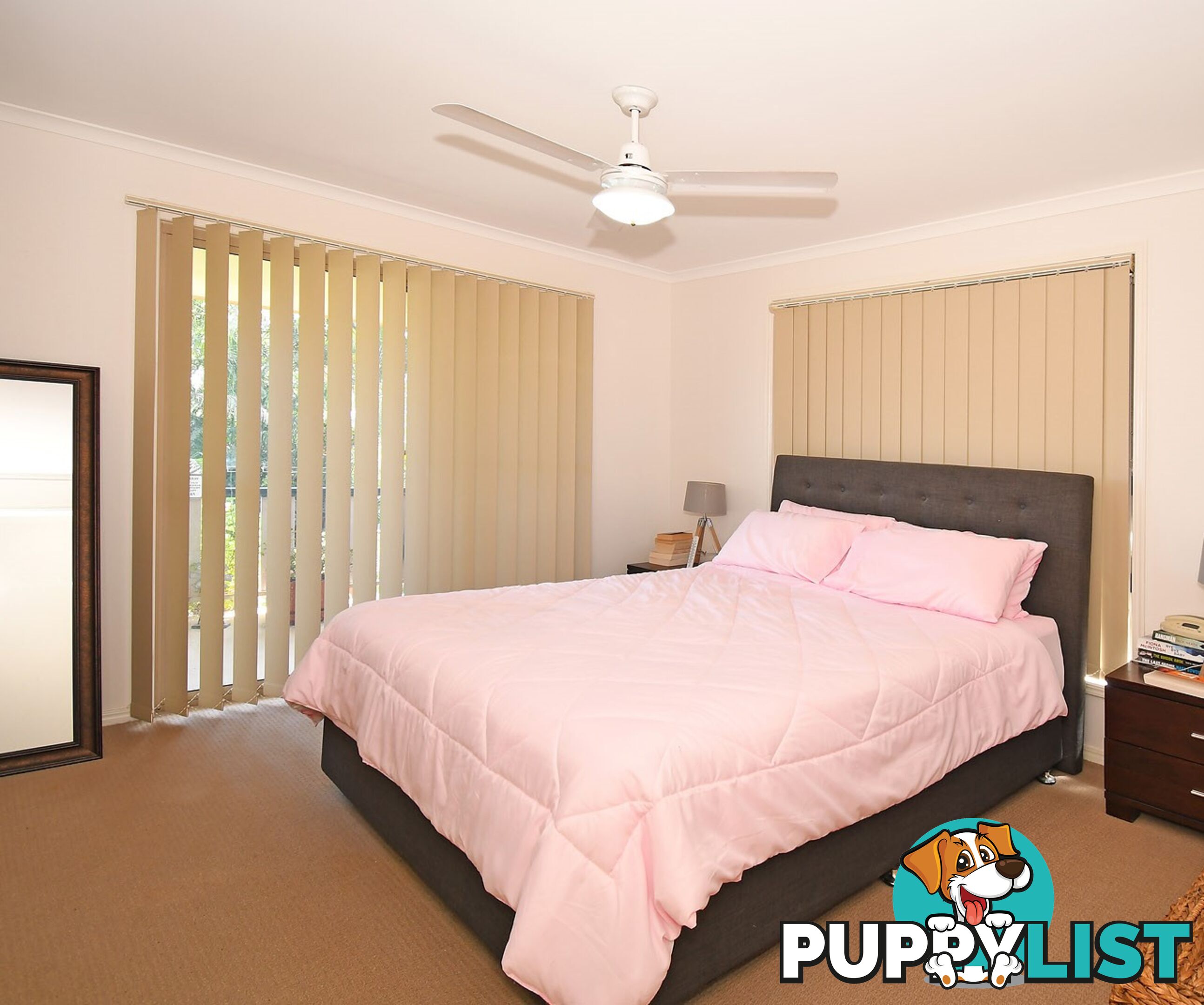 3 Royal Drive KAWUNGAN QLD 4655
