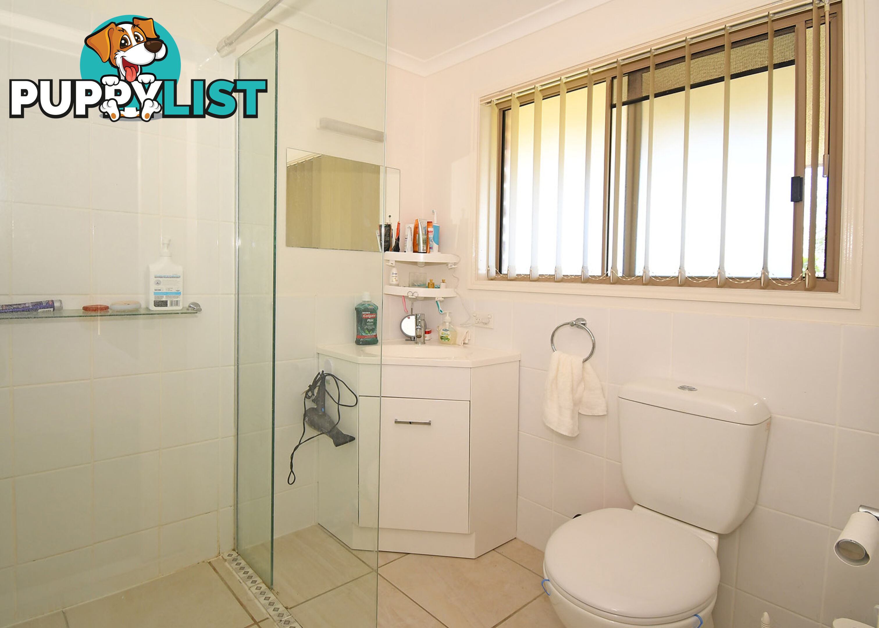 3 Royal Drive KAWUNGAN QLD 4655