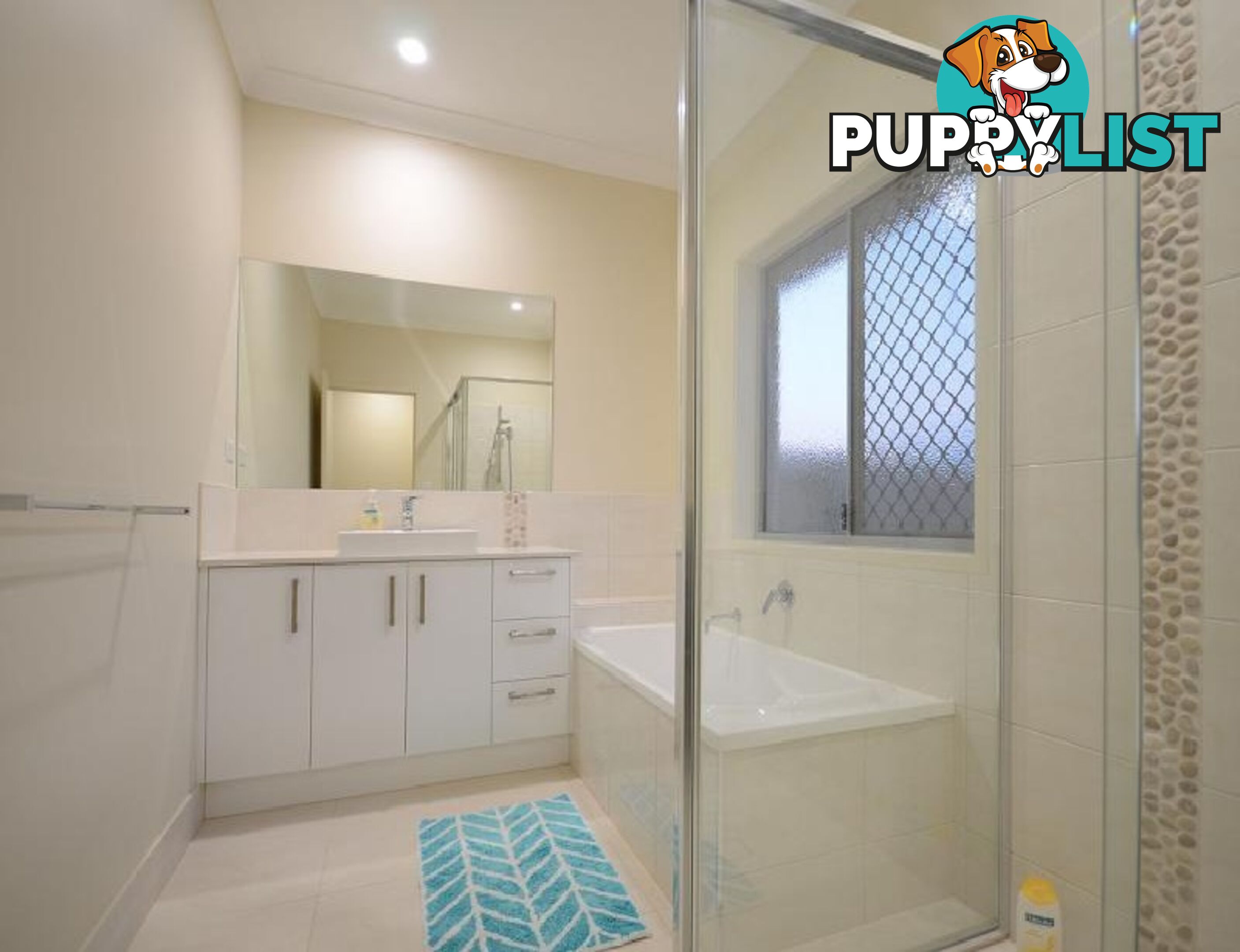 31 Ronaldo Way URANGAN QLD 4655