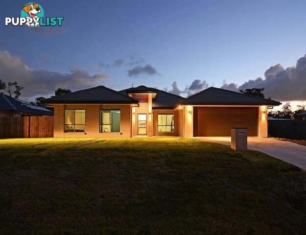 31 Ronaldo Way URANGAN QLD 4655