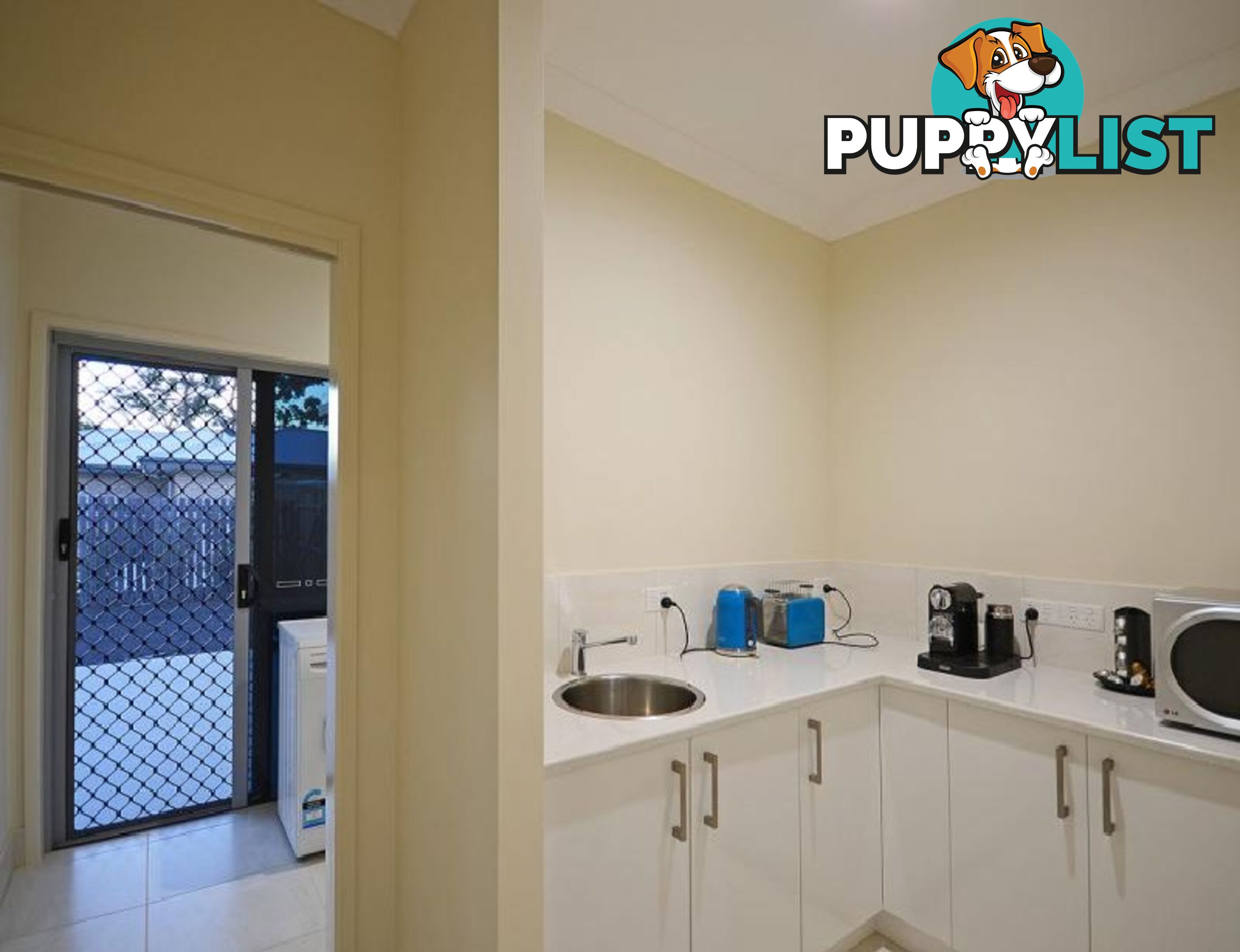 31 Ronaldo Way URANGAN QLD 4655