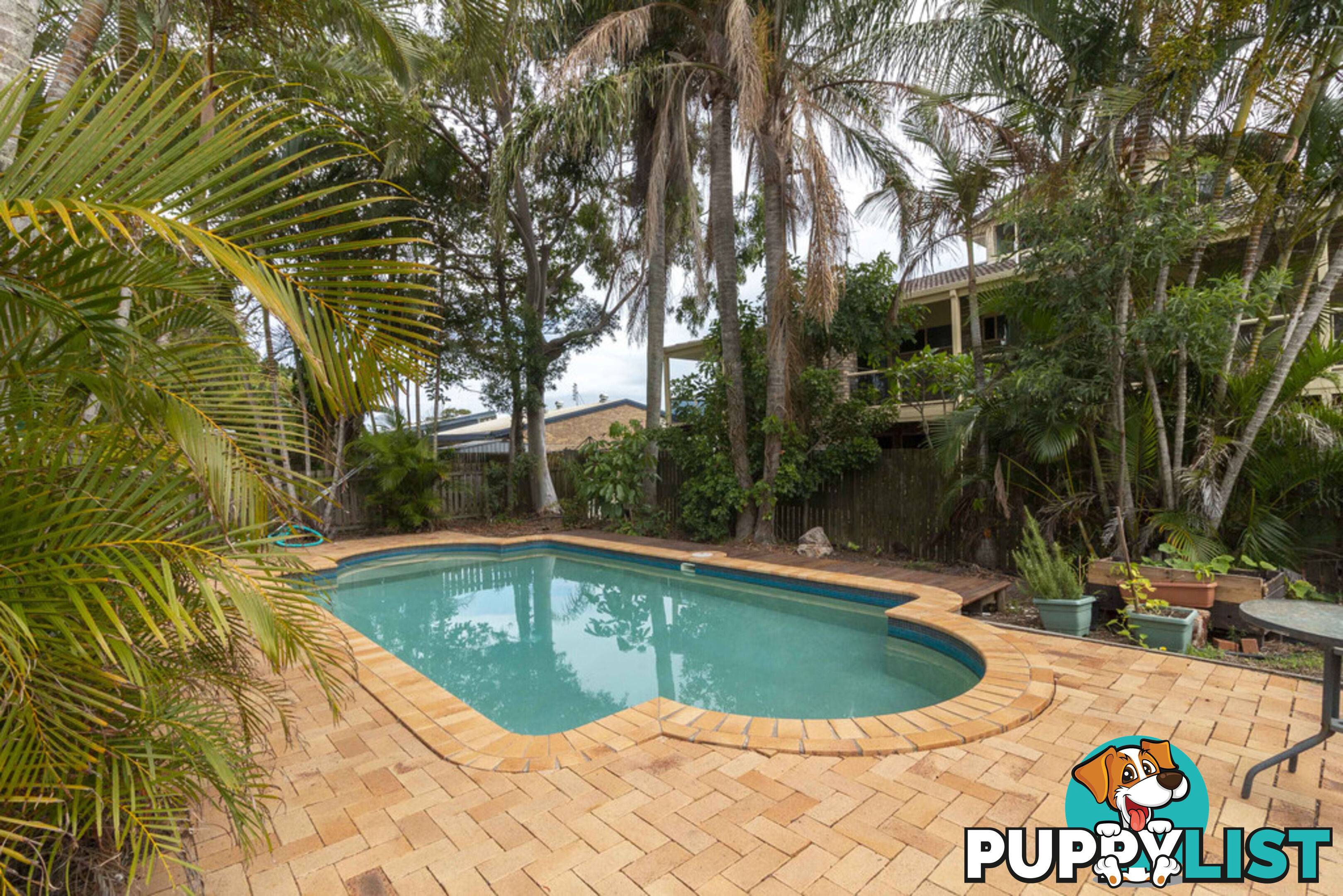 11 Cassia Avenue SCARNESS QLD 4655