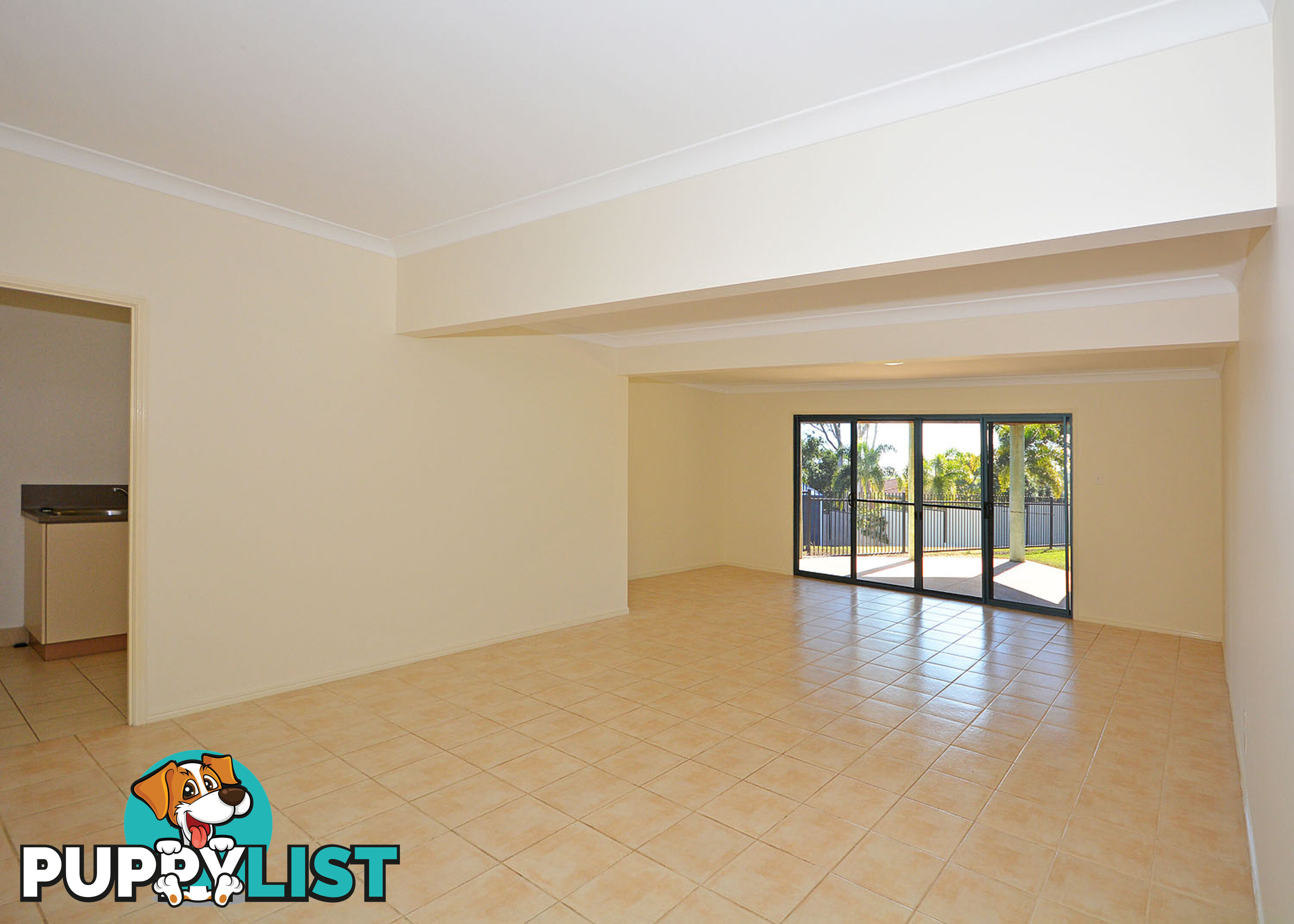 61 Jacobsen Outlook URRAWEEN QLD 4655