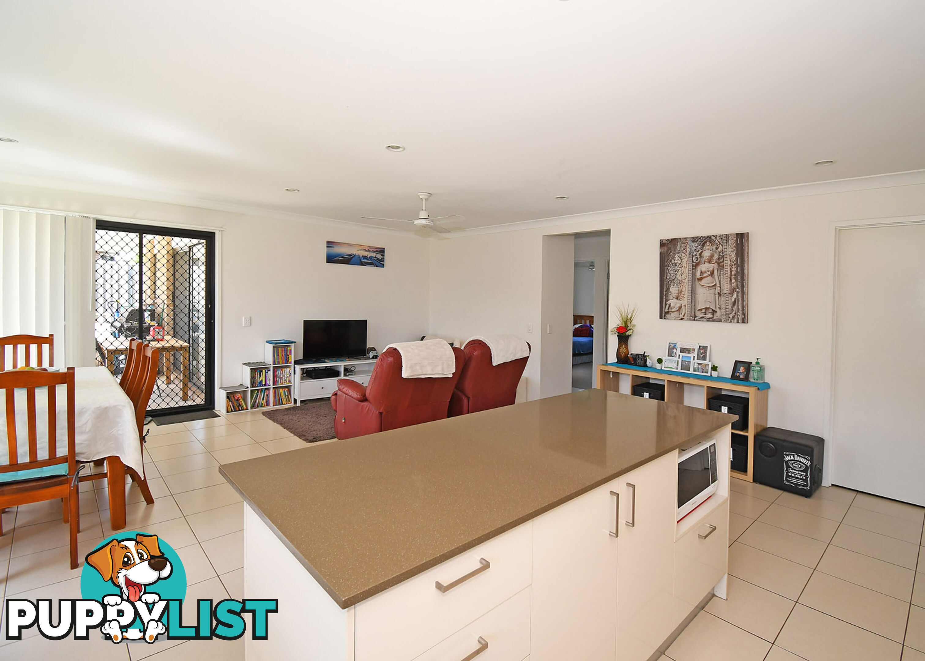 15 Oxley Circuit URRAWEEN QLD 4655
