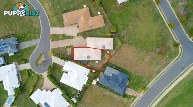 1/14 Fulmar Court BURRUM HEADS QLD 4659