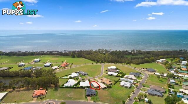 1/14 Fulmar Court BURRUM HEADS QLD 4659