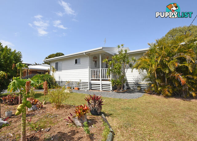 76 Hammond Street URANGAN QLD 4655