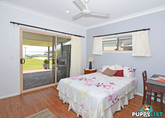 25 Pelican Avenue BOORAL QLD 4655