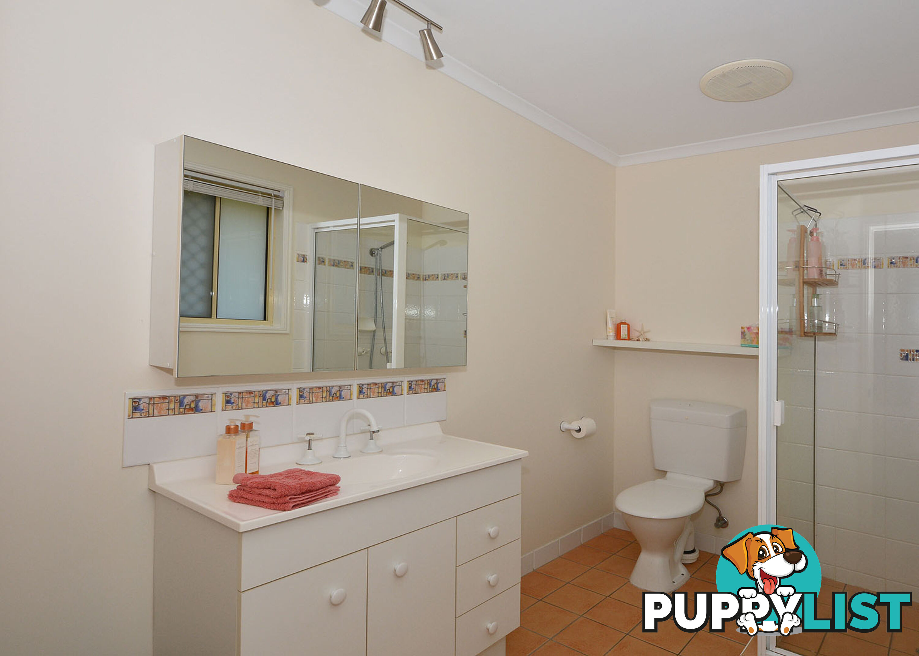 42 Vanda Street URANGAN QLD 4655