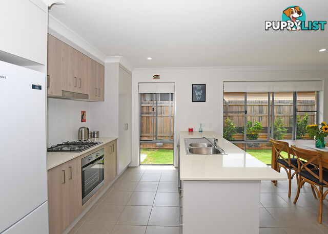 66 O'Connell Parade URRAWEEN QLD 4655