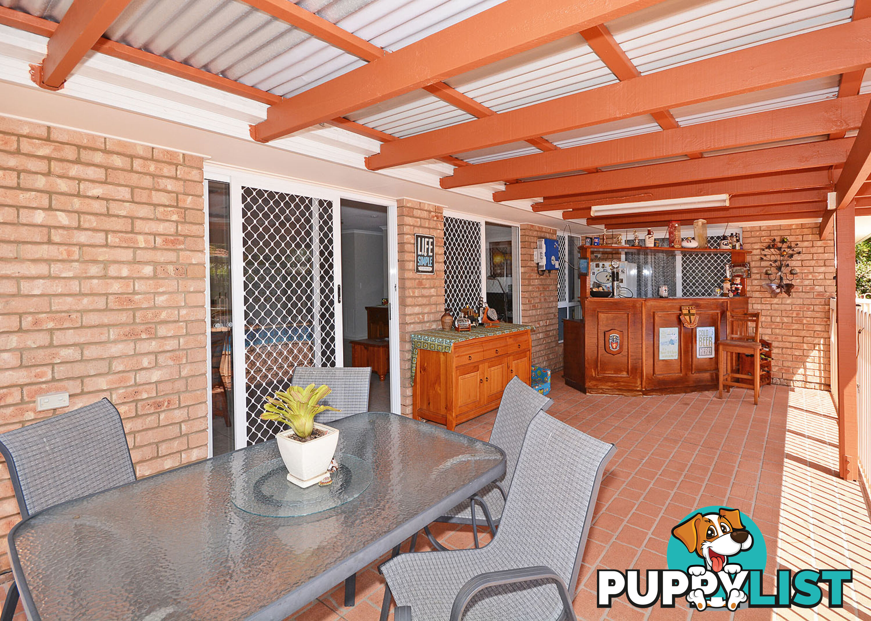 104 Caddy Avenue URRAWEEN QLD 4655