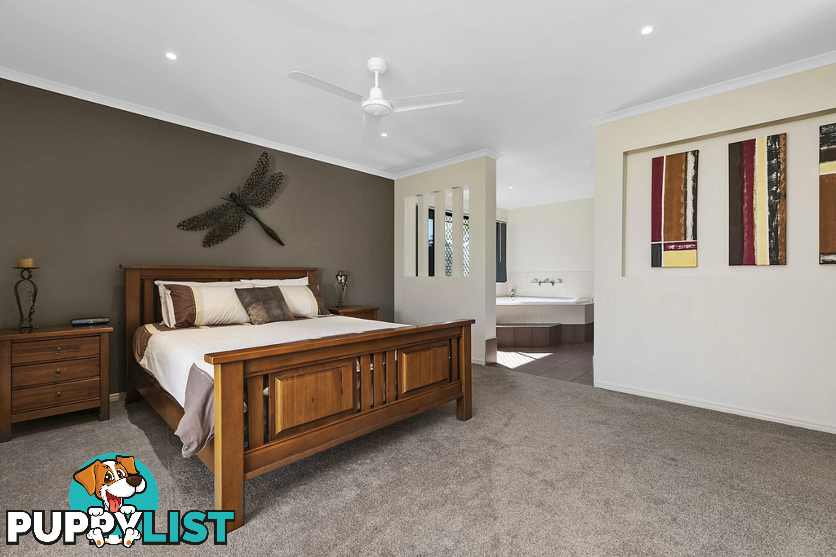 81 Washington drive WONDUNNA QLD 4655