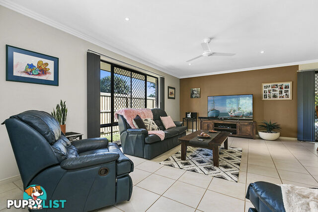 81 Washington drive WONDUNNA QLD 4655