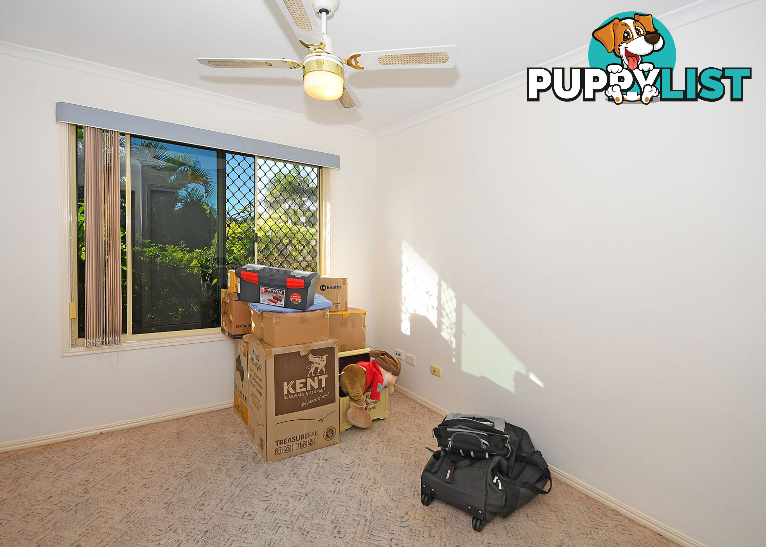 28 Bushlark Avenue ELI WATERS QLD 4655