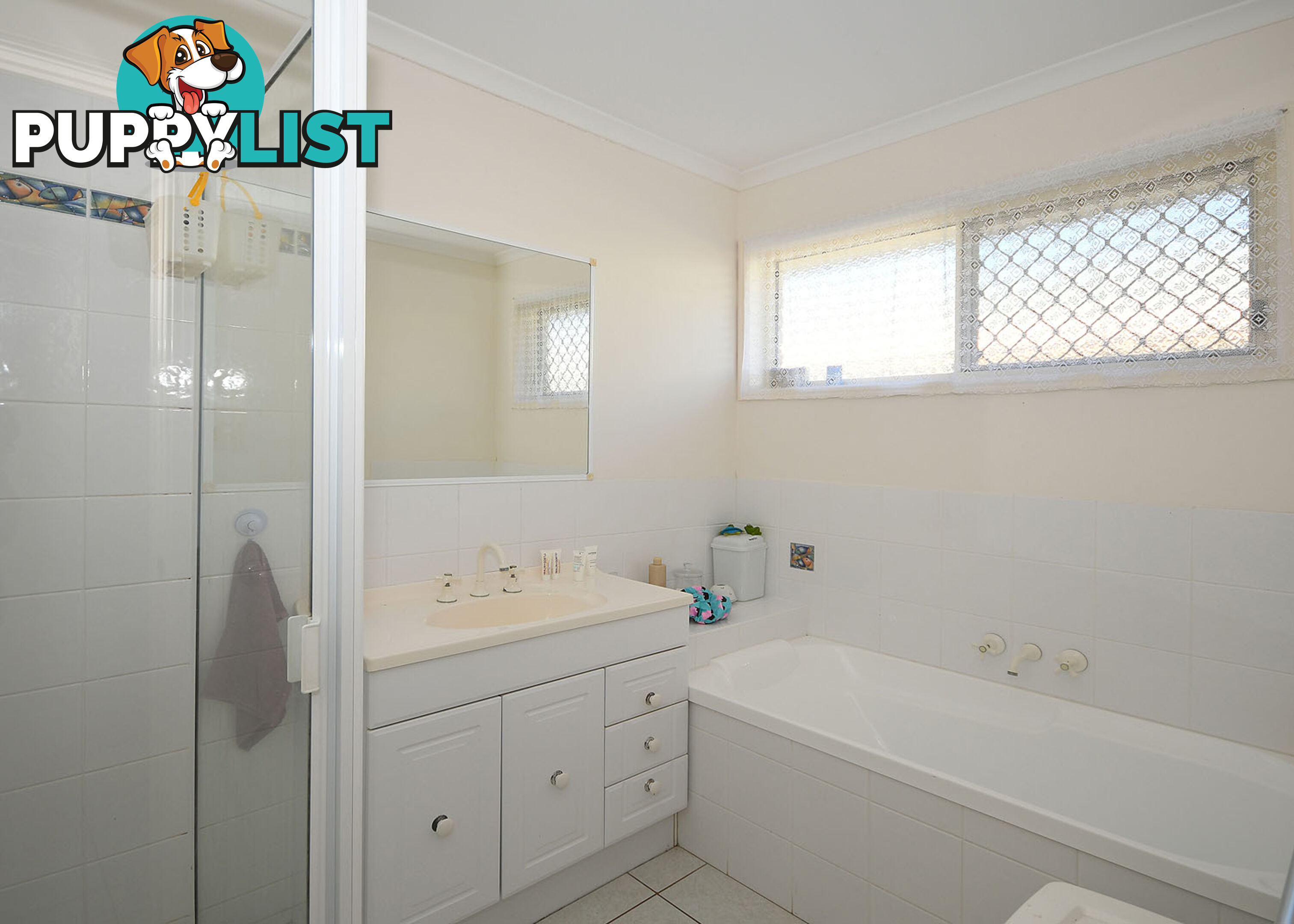 28 Bushlark Avenue ELI WATERS QLD 4655