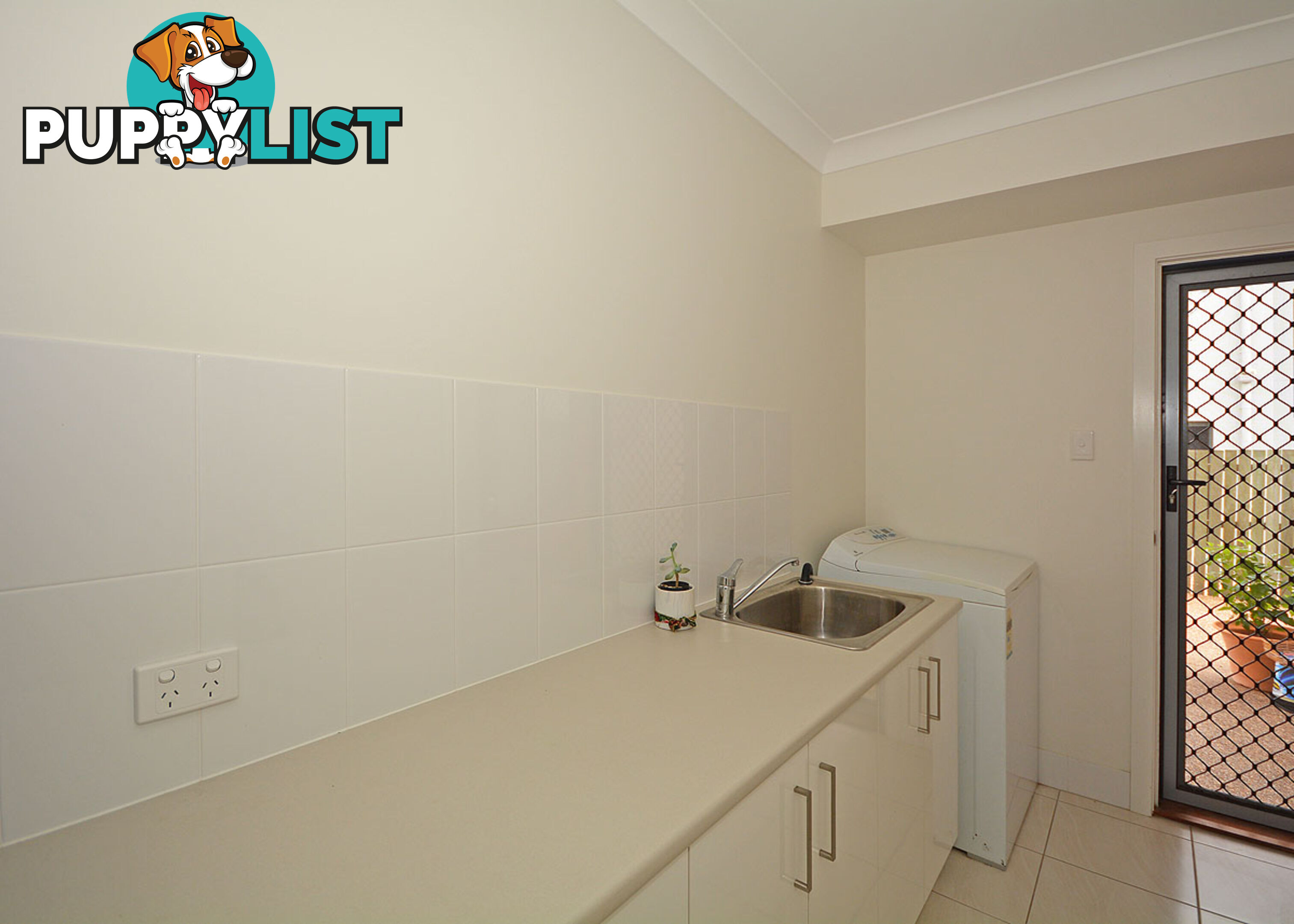 4 Sandy View Drive NIKENBAH QLD 4655