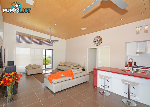 4 Sandy View Drive NIKENBAH QLD 4655