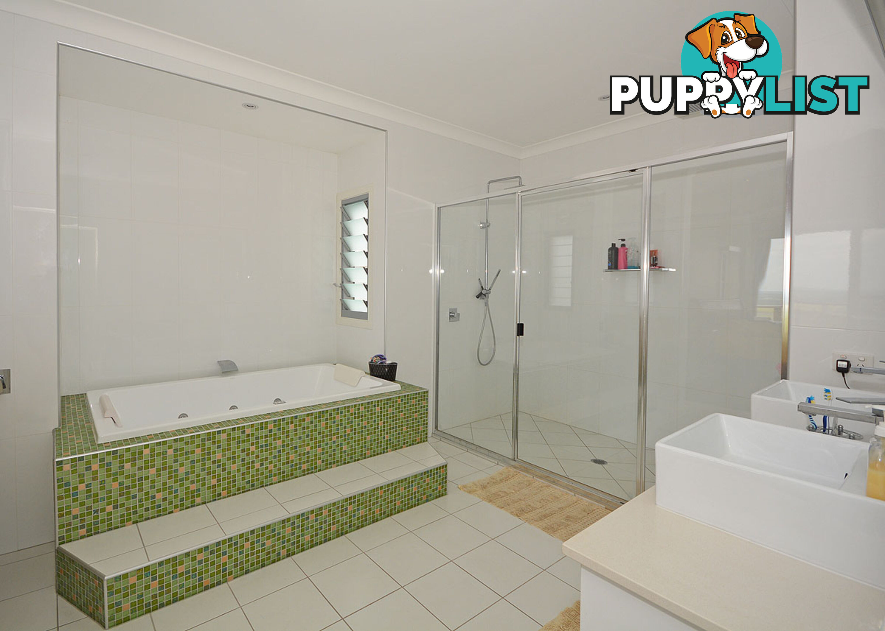 4 Sandy View Drive NIKENBAH QLD 4655