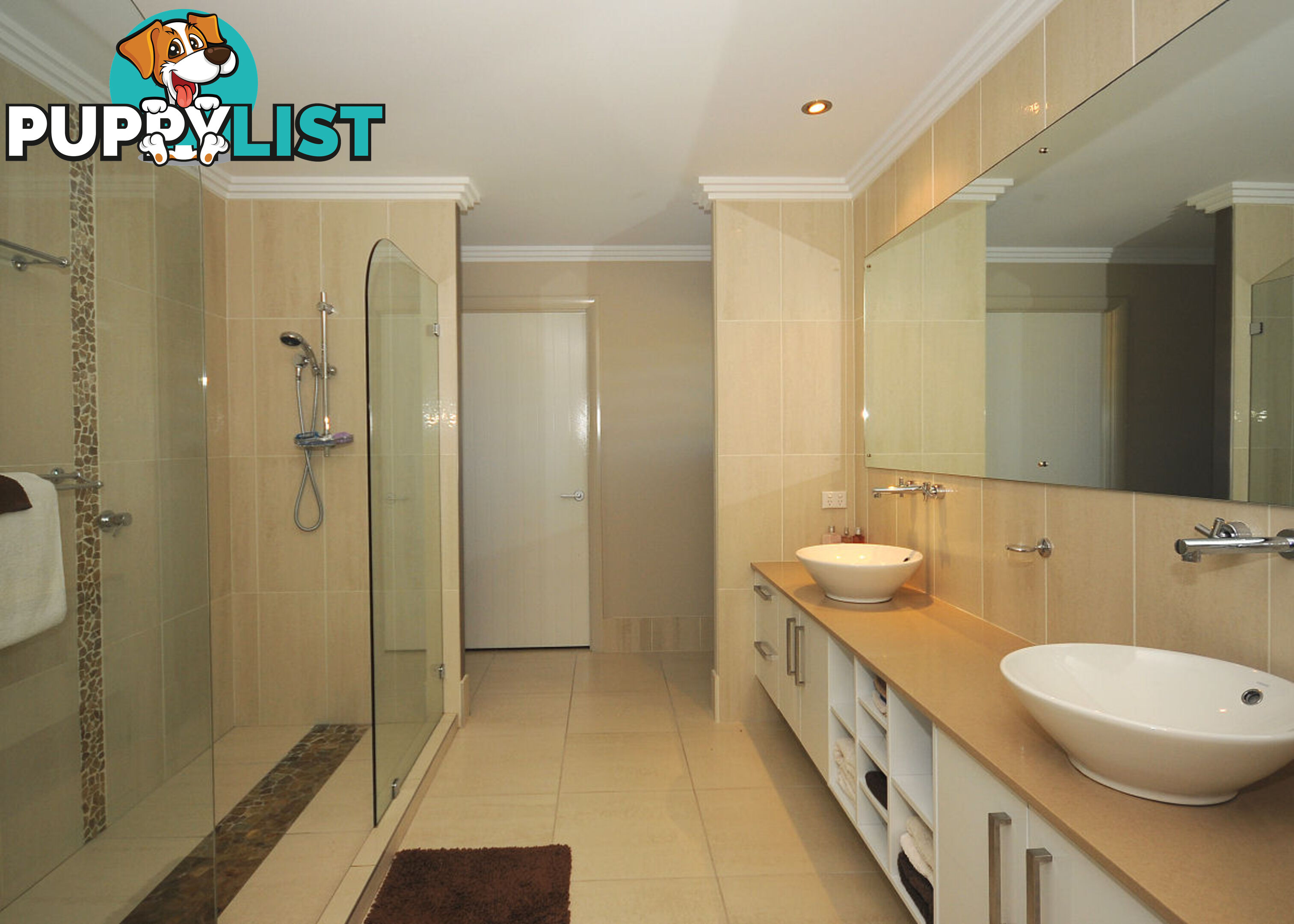 9-11 Gundesen Drive URRAWEEN QLD 4655