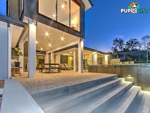 17 Azure Court DUNDOWRAN BEACH QLD 4655