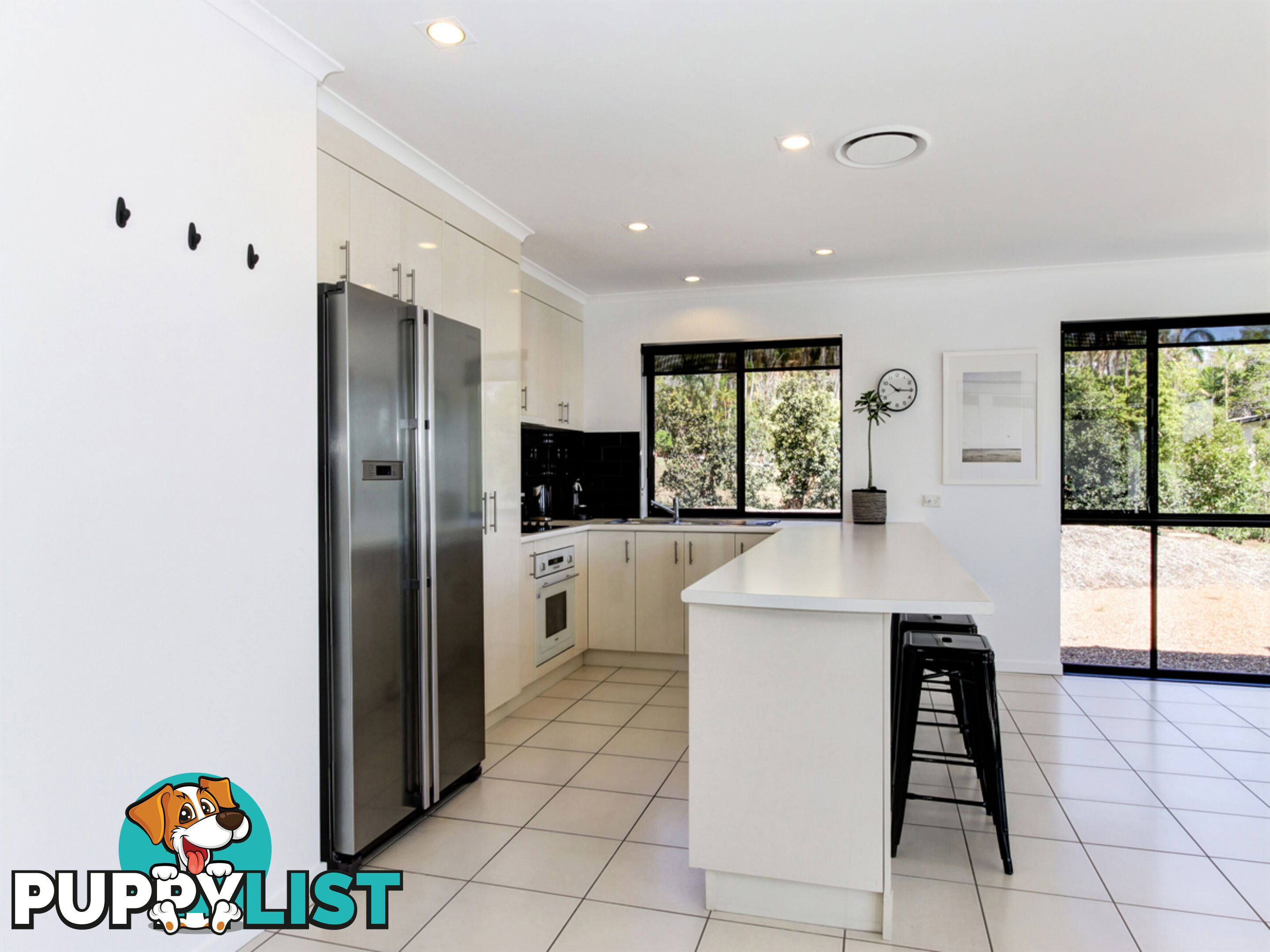17 Azure Court DUNDOWRAN BEACH QLD 4655