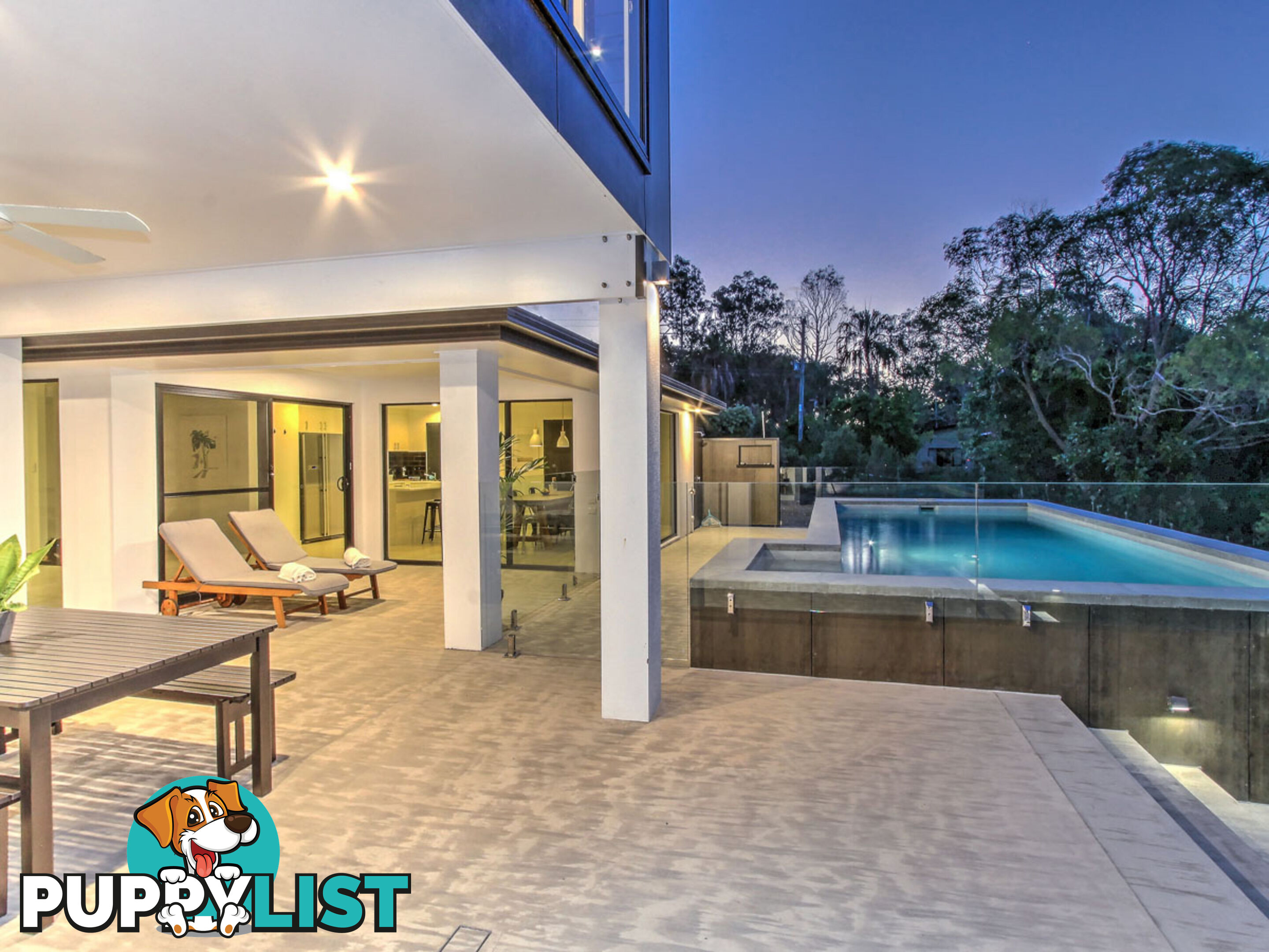 17 Azure Court DUNDOWRAN BEACH QLD 4655