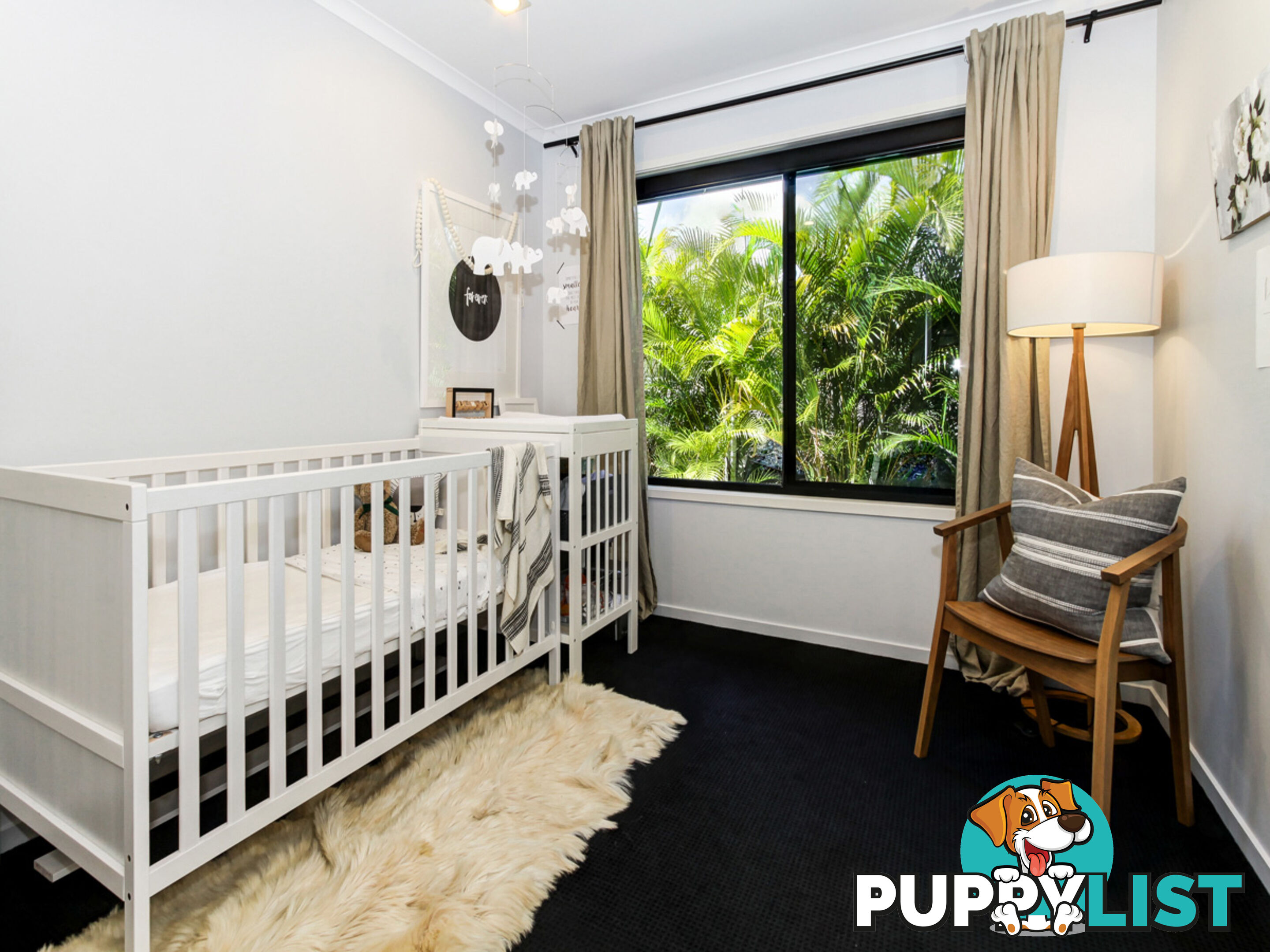 17 Azure Court DUNDOWRAN BEACH QLD 4655