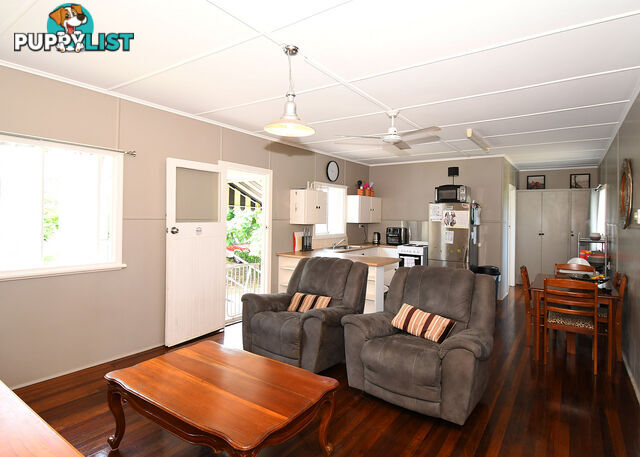 15 Truro Street TORQUAY QLD 4655