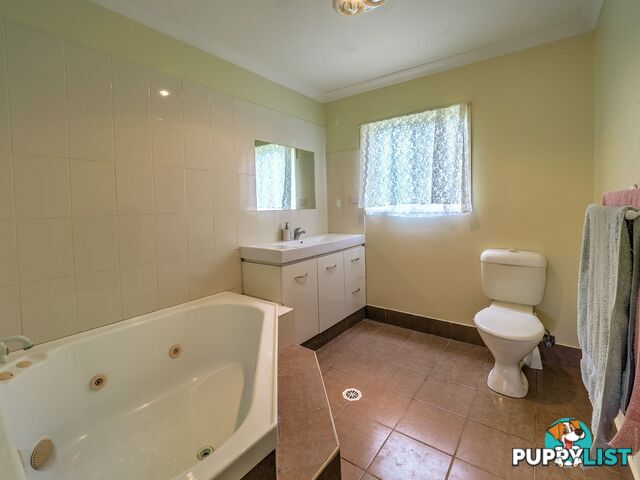 2 Dolphin Avenue BOORAL QLD 4655