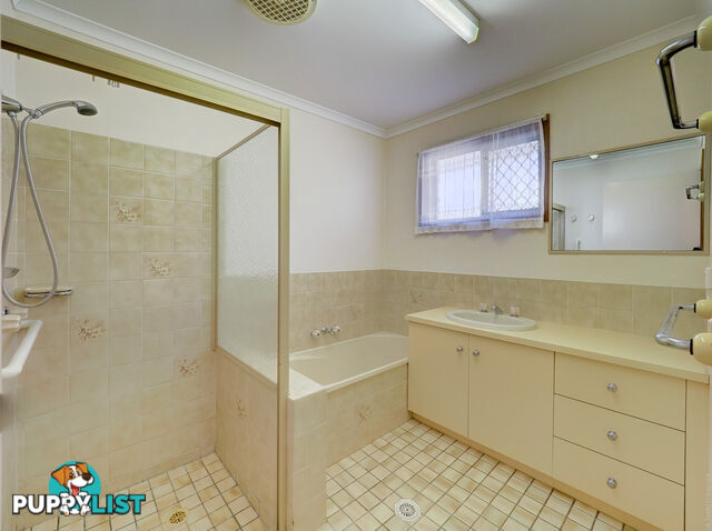 97 Long street POINT VERNON QLD 4655