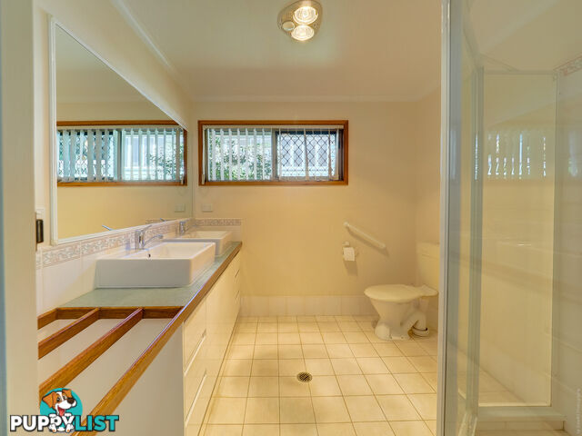 97 Long street POINT VERNON QLD 4655