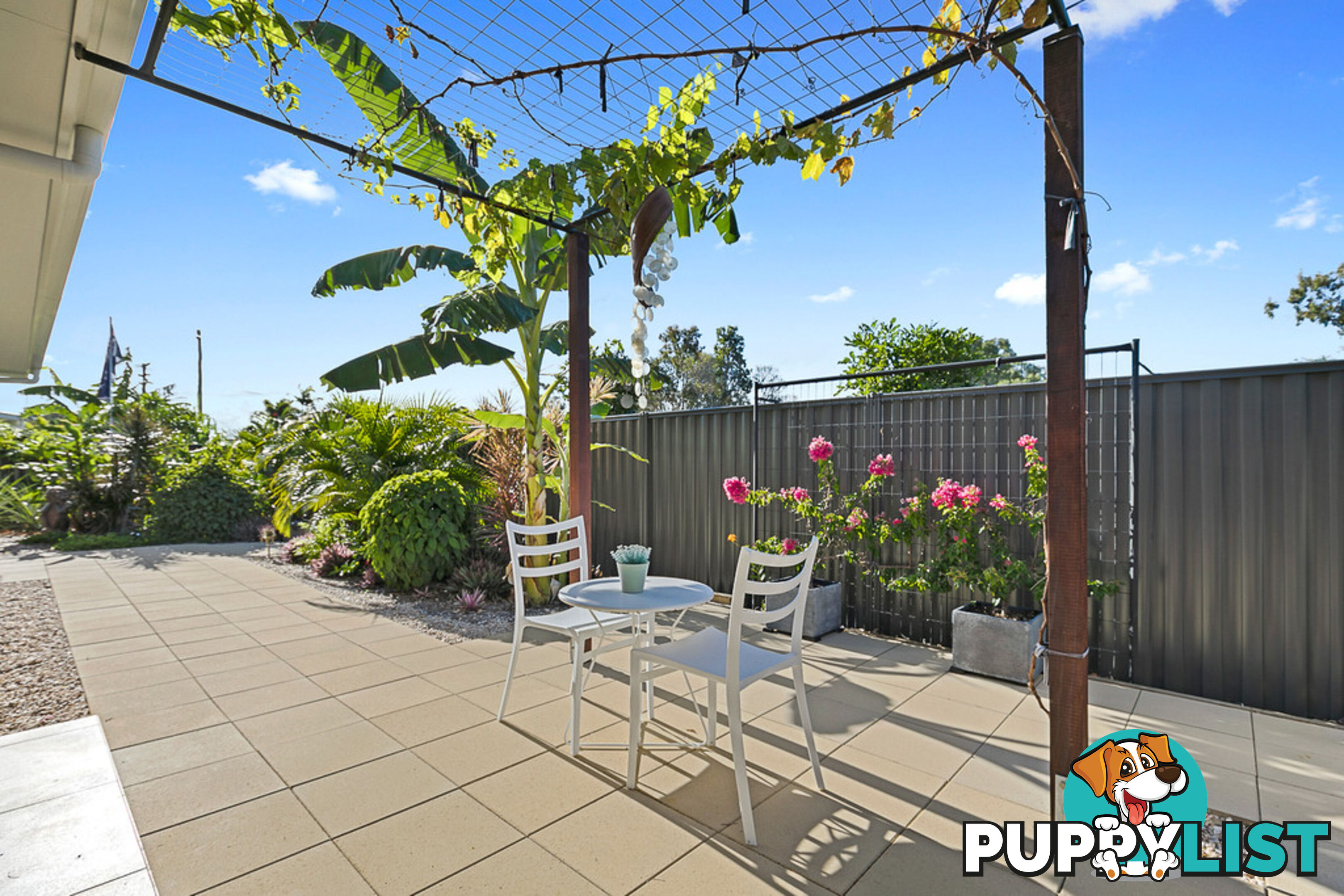 43 Zephyr Street SCARNESS QLD 4655