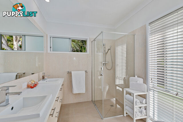 43 Zephyr Street SCARNESS QLD 4655