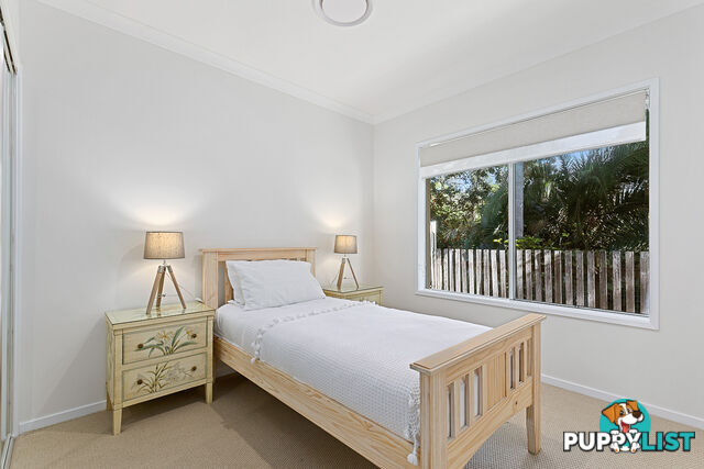 43 Zephyr Street SCARNESS QLD 4655
