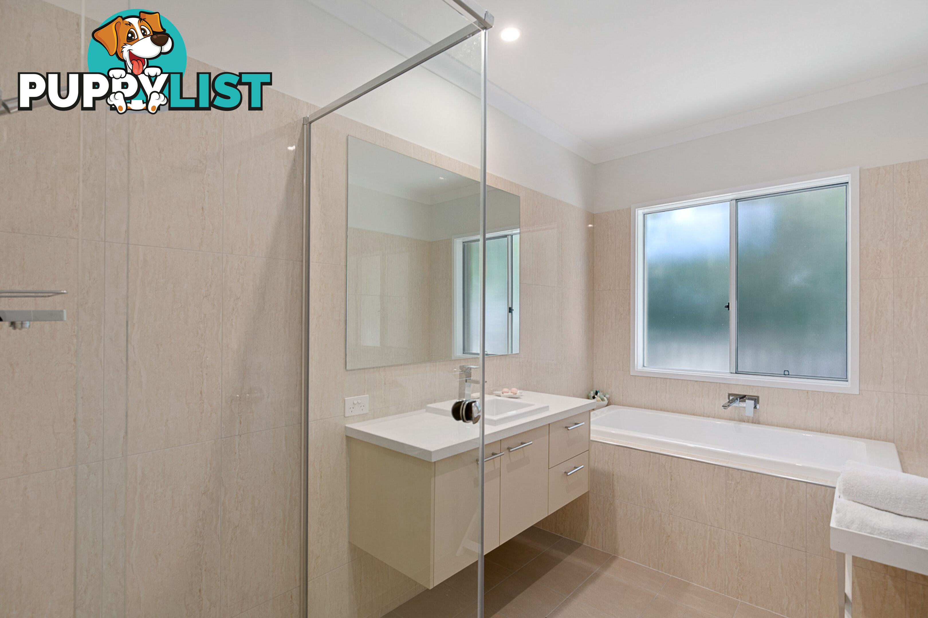 43 Zephyr Street SCARNESS QLD 4655
