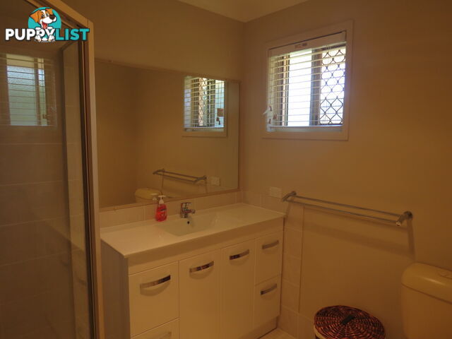 51 Carls Road DUNDOWRAN QLD 4655