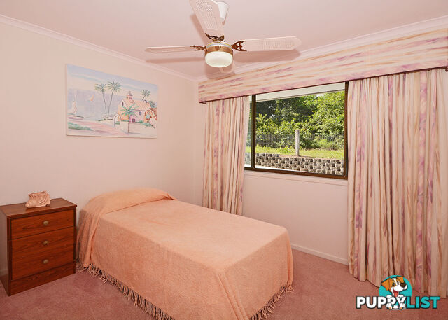 8 Tudor Avenue URRAWEEN QLD 4655