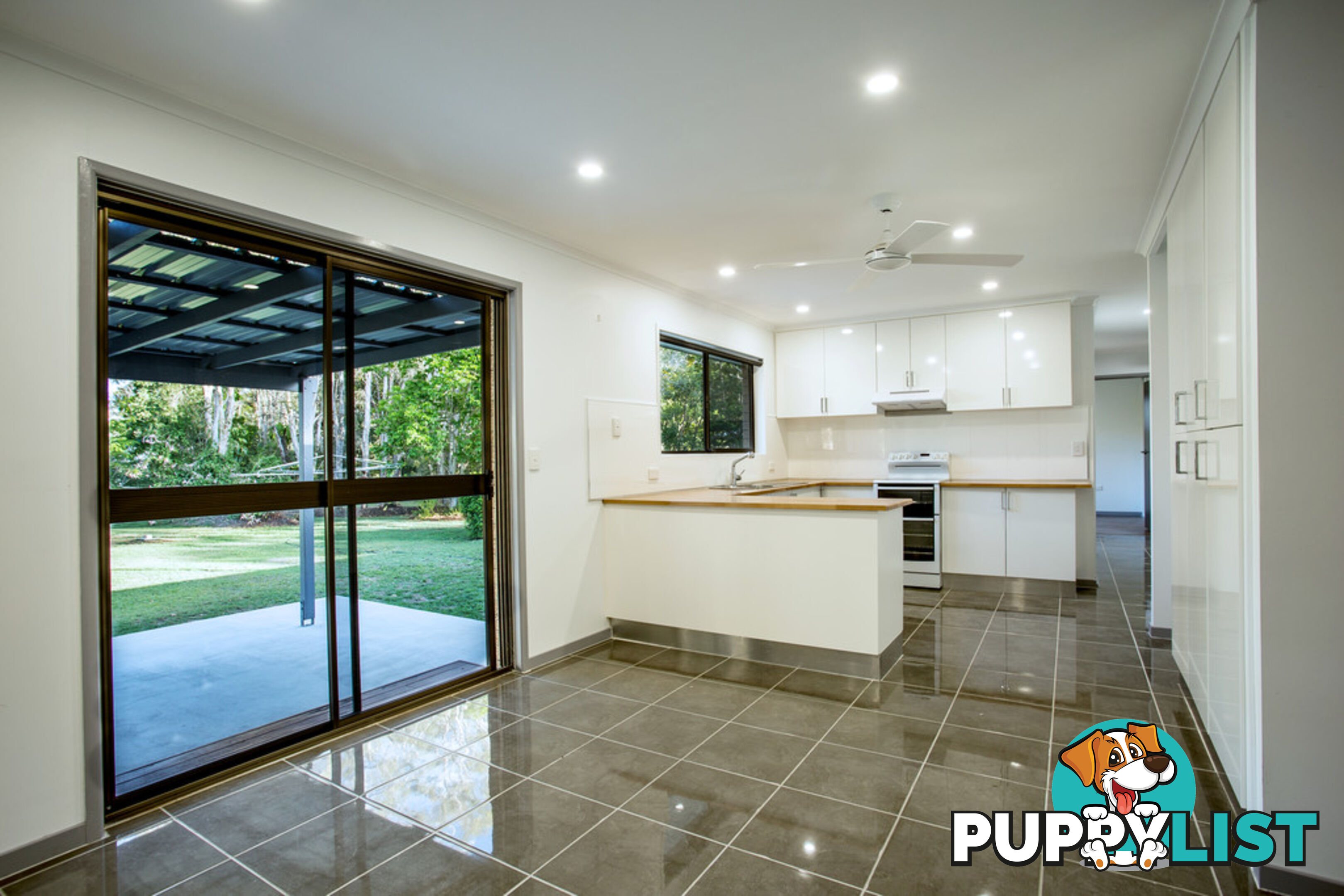 24-26 Carrick Way WONDUNNA QLD 4655
