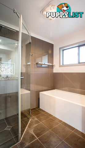 24-26 Carrick Way WONDUNNA QLD 4655