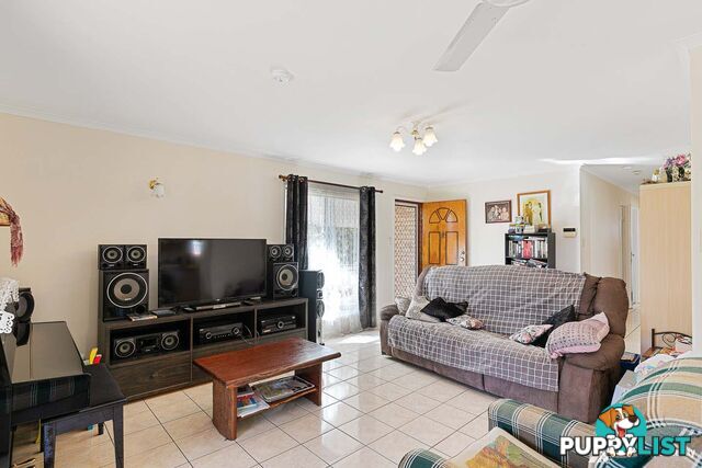 3 Morobe Street KAWUNGAN QLD 4655