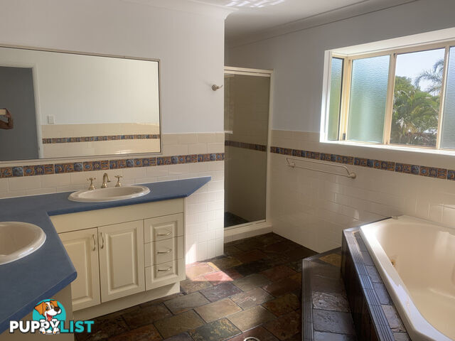 57 Wellington Crescent WONDUNNA QLD 4655