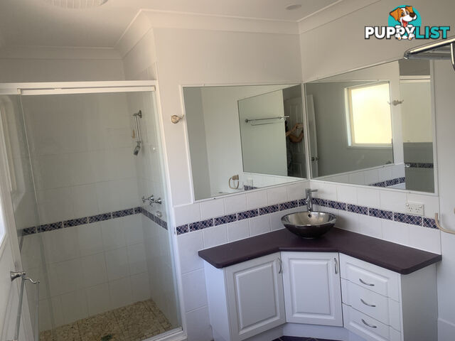 57 Wellington Crescent WONDUNNA QLD 4655