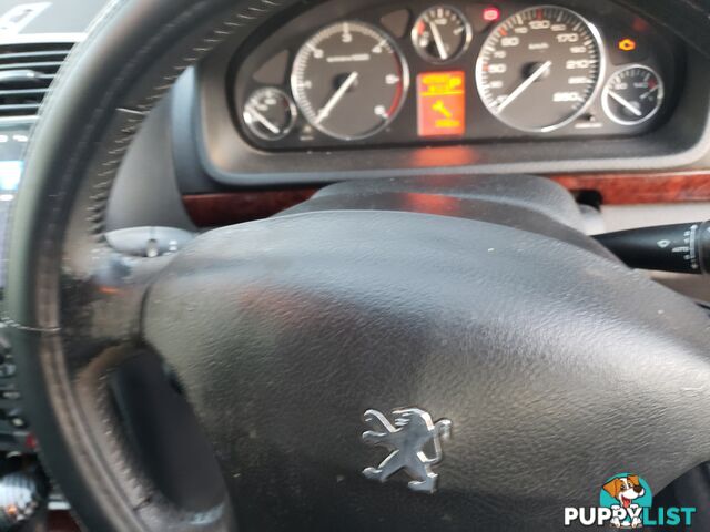 LEXIA 3 DIAGNOSTICBOX with 2005 Peugeot 407 sw Executive Estate