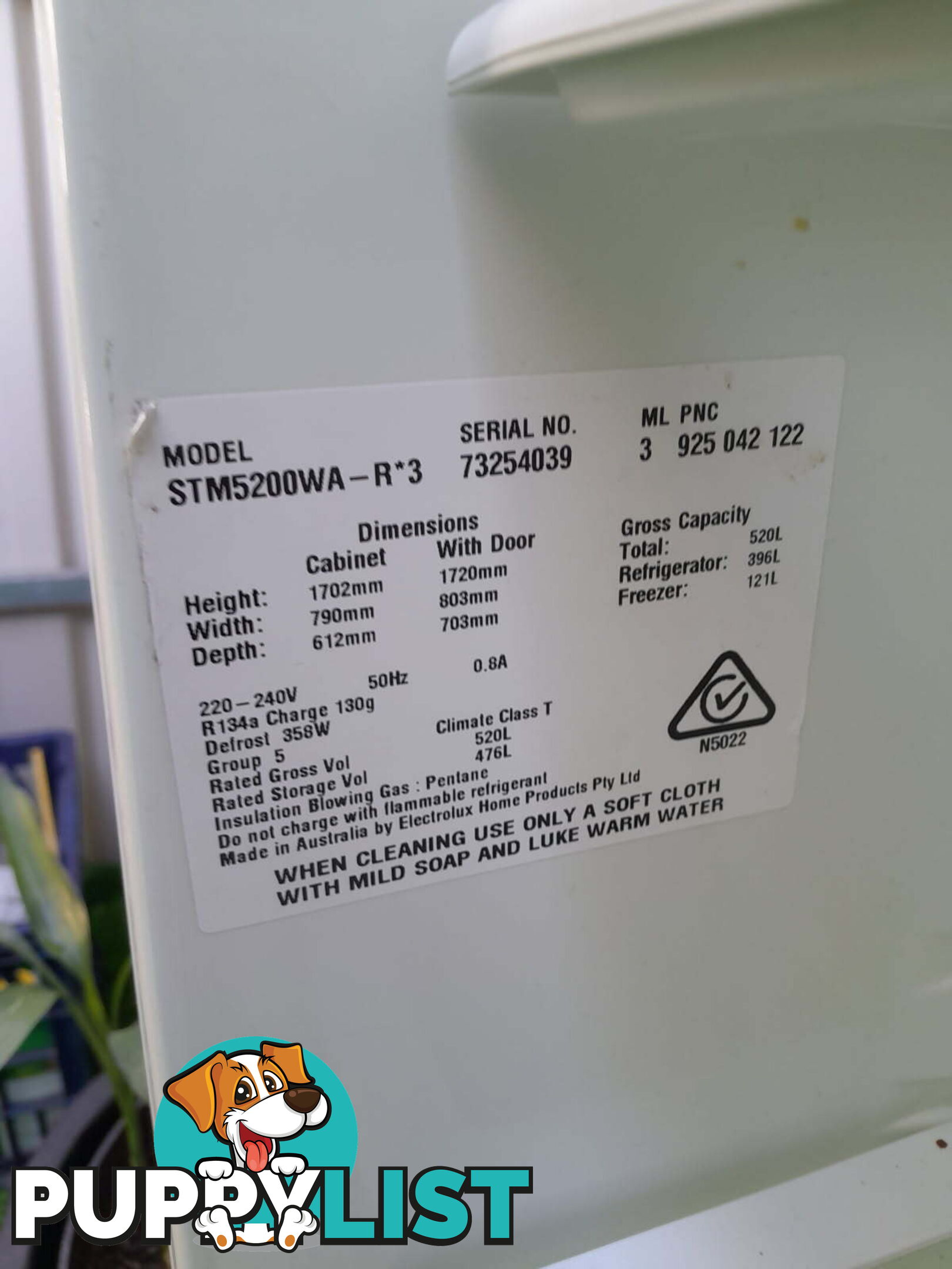 Frost free fridge
