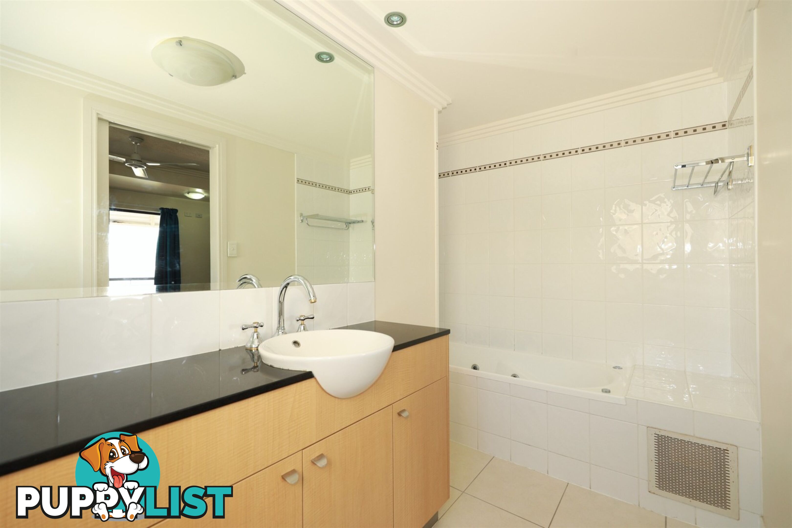 401 5-7 Abbott Street Cairns City QLD 4870