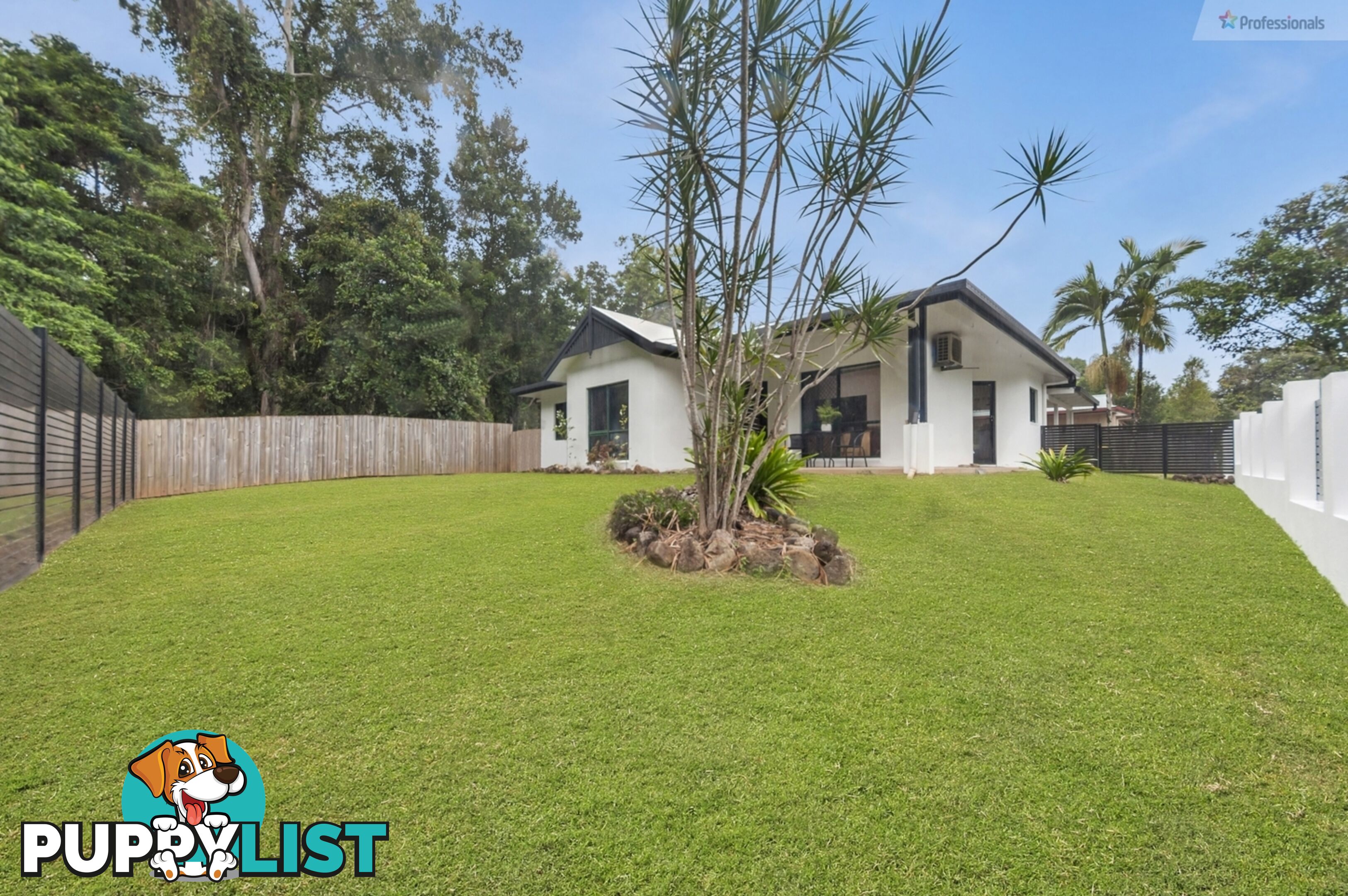 14 Lorraine Close Bentley Park QLD 4869