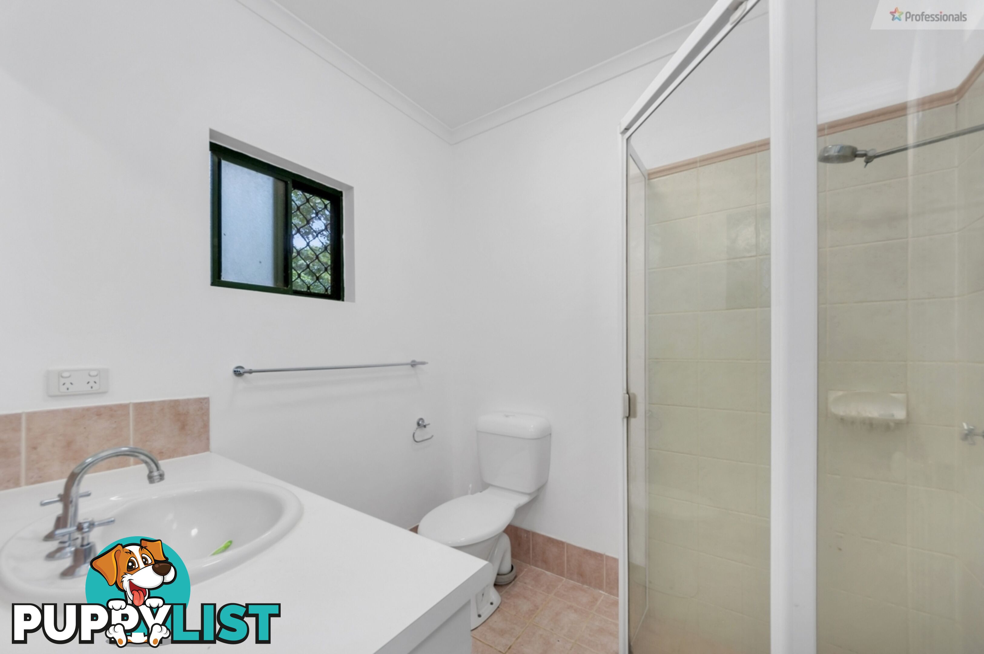 14 Lorraine Close Bentley Park QLD 4869