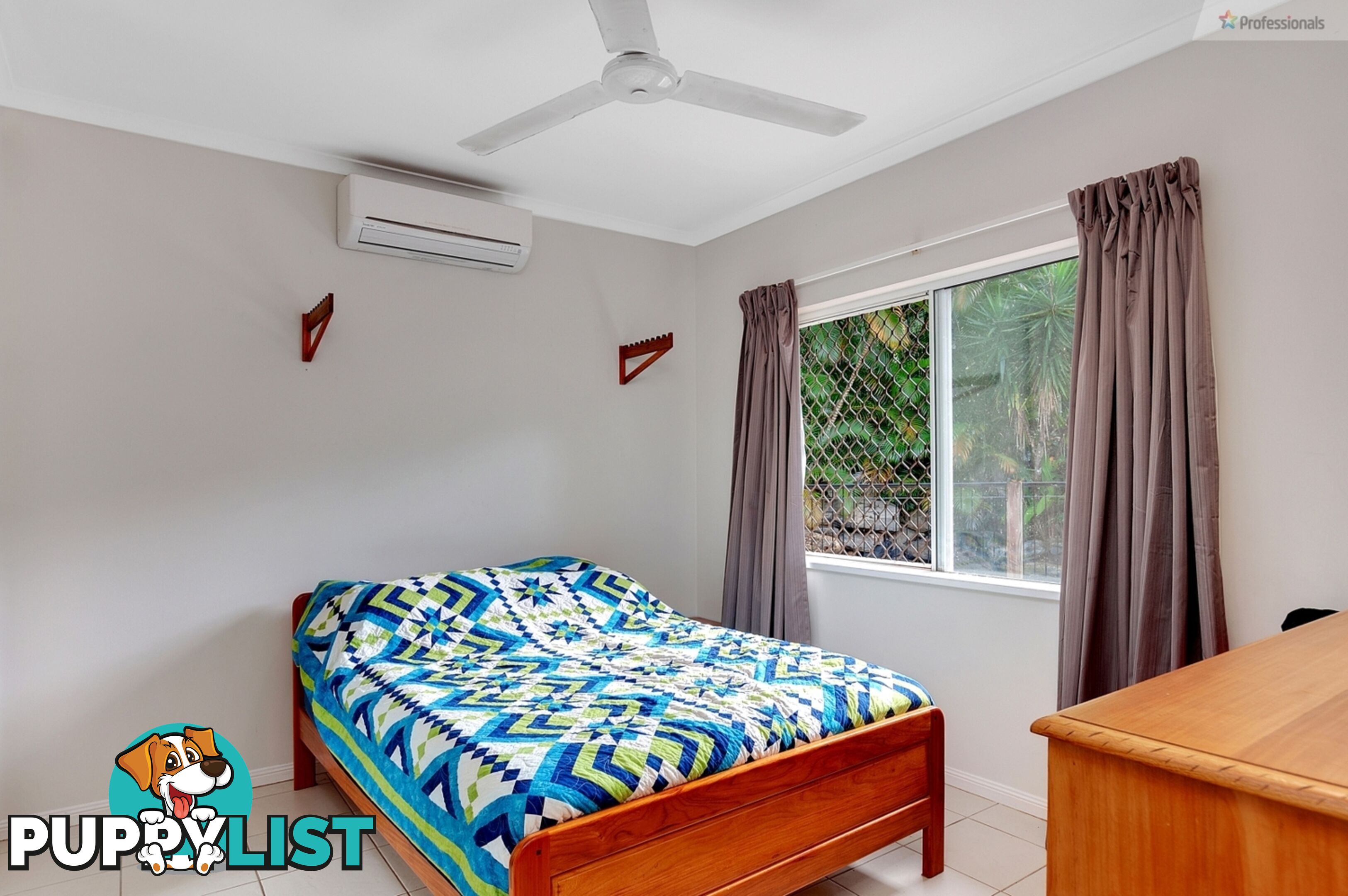 11 Compton Court Bentley Park QLD 4869