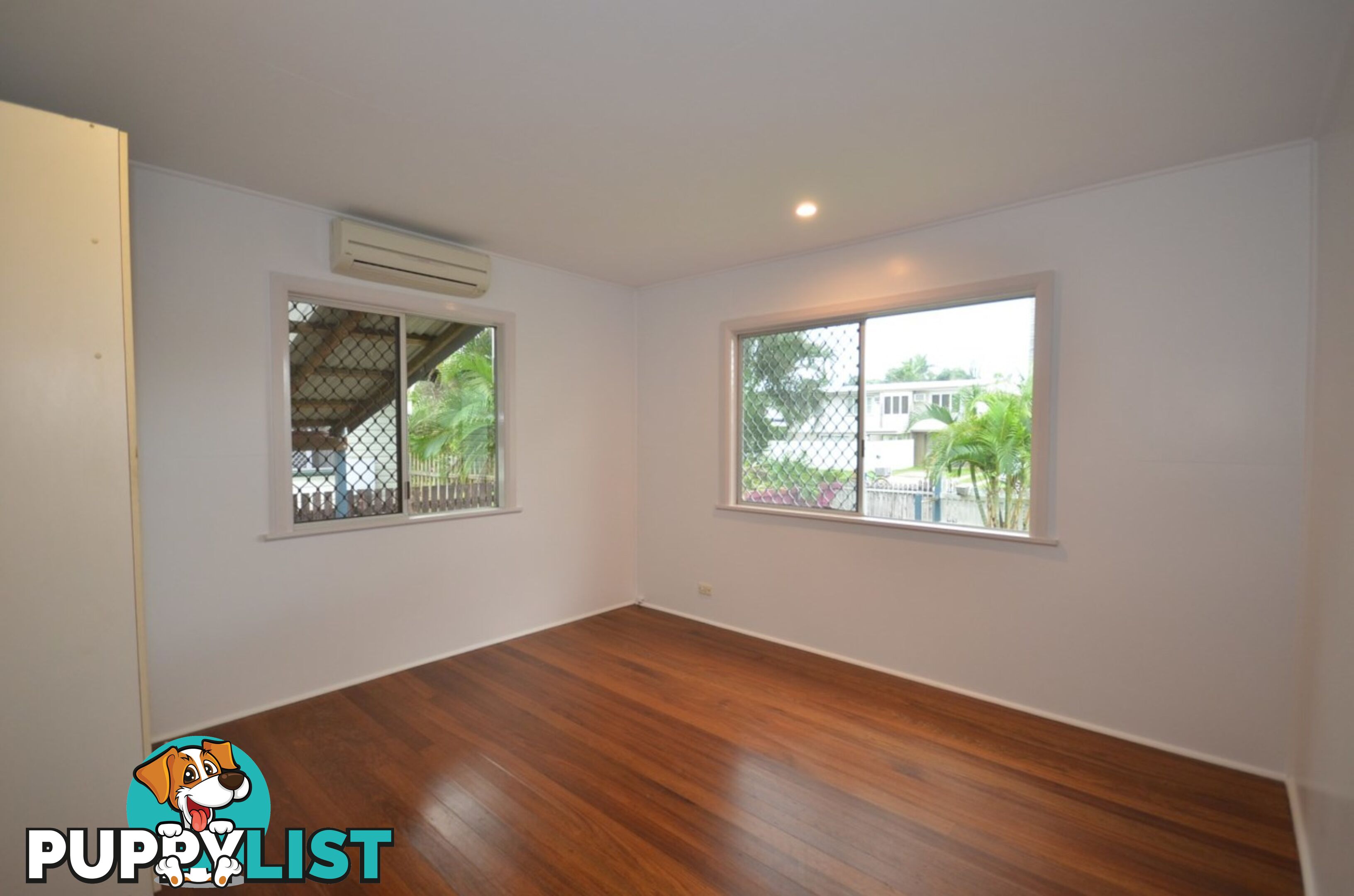 37 Collinson Street Westcourt QLD 4870