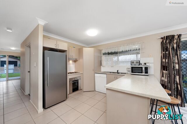 31 Cliffdale Street Bentley Park QLD 4869